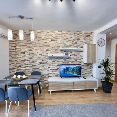 Cozy Apartment In Valencia! Wi-Fi ! Kültér fotó