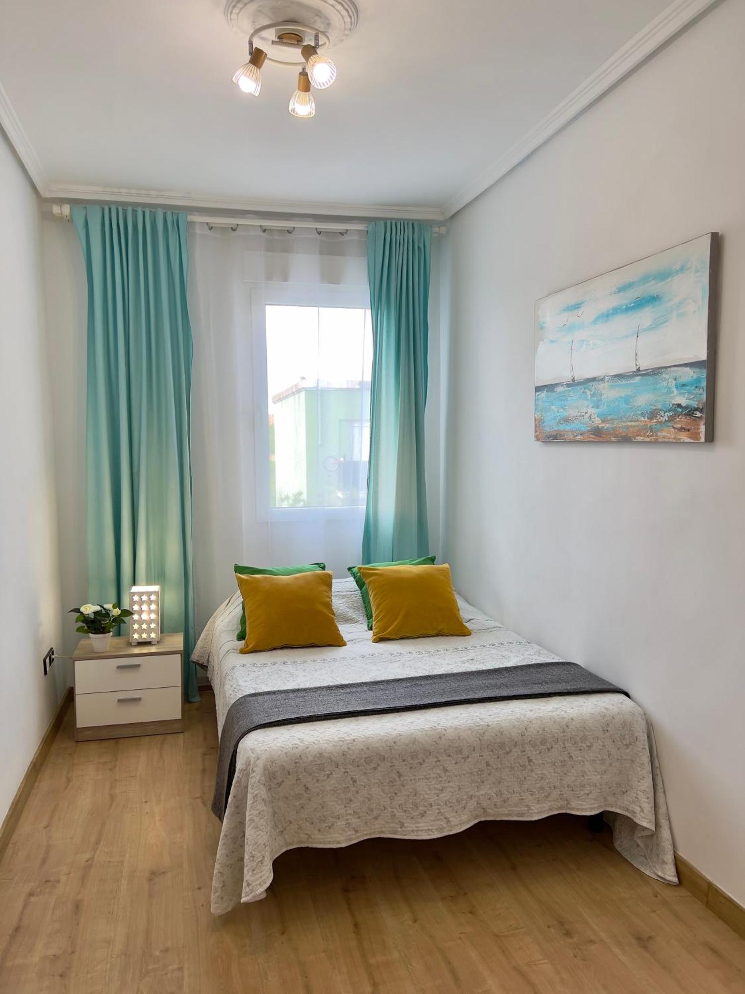 Cozy Apartment In Valencia! Wi-Fi ! Kültér fotó