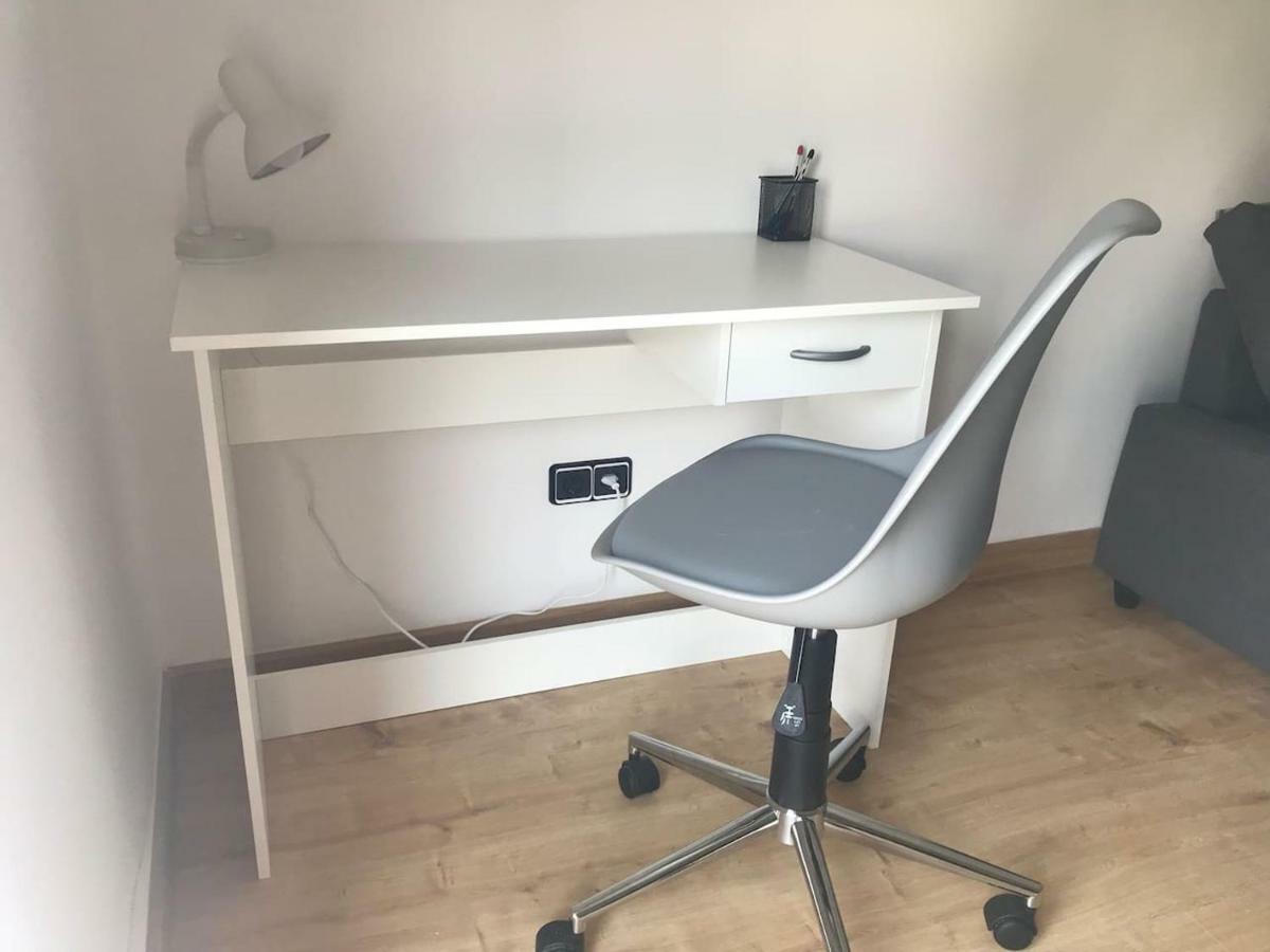 Cozy Apartment In Valencia! Wi-Fi ! Kültér fotó